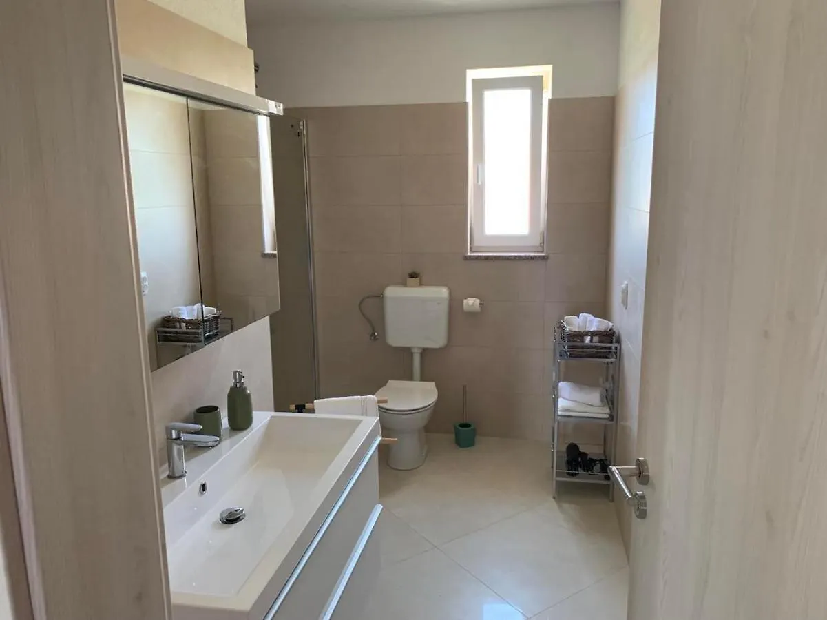 Panoramic View Apartment Leonardo Palit 0*,  Hırvatistan
