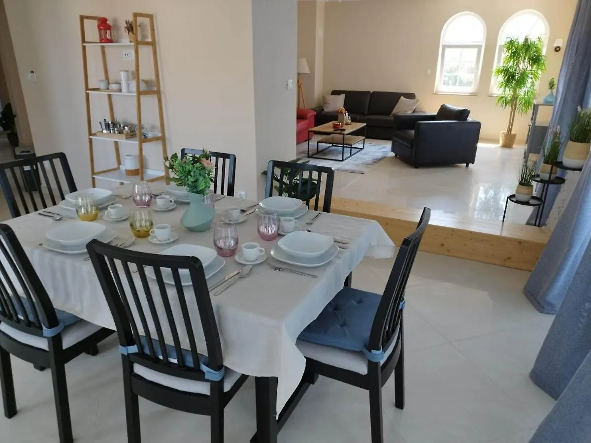 Panoramic View Apartment Leonardo Palit