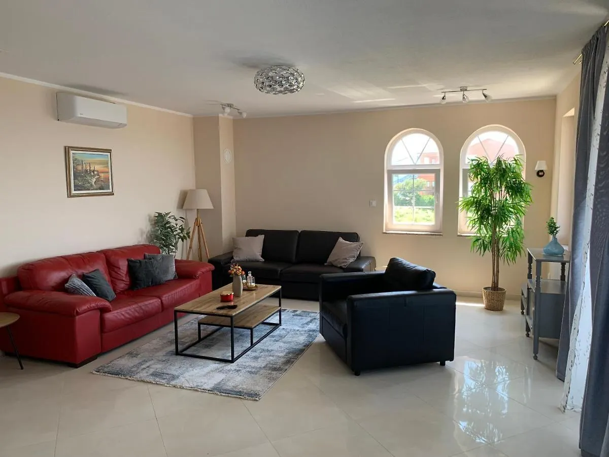Panoramic View Apartment Leonardo Palit 0*,  Croatia