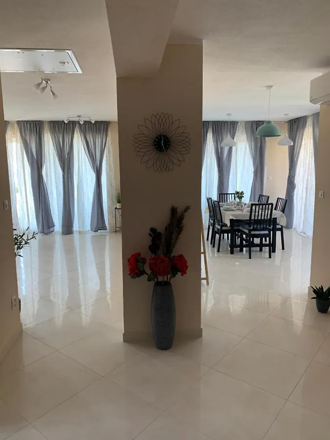 Panoramic View Apartment Leonardo Palit